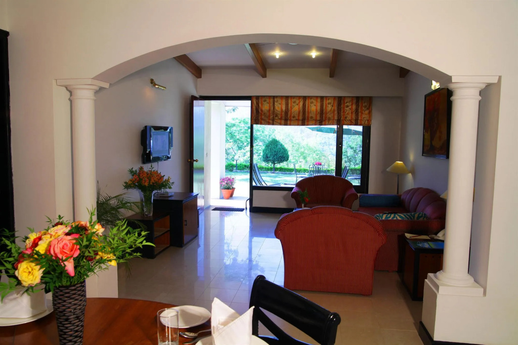 Country Inn Nature Resort Bhimtal