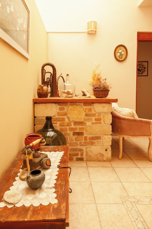 AMNISIADES APARTMENTS