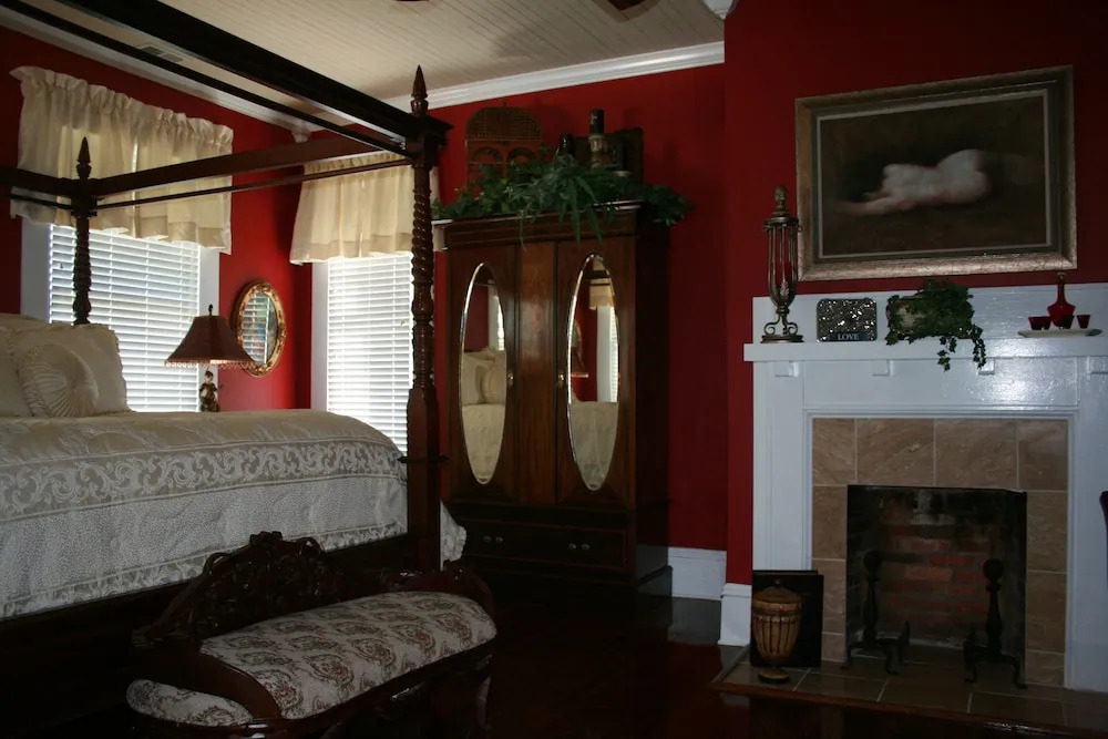 The Richert Inn