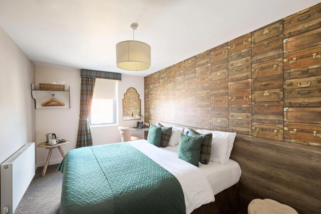 The Lodge Hotel