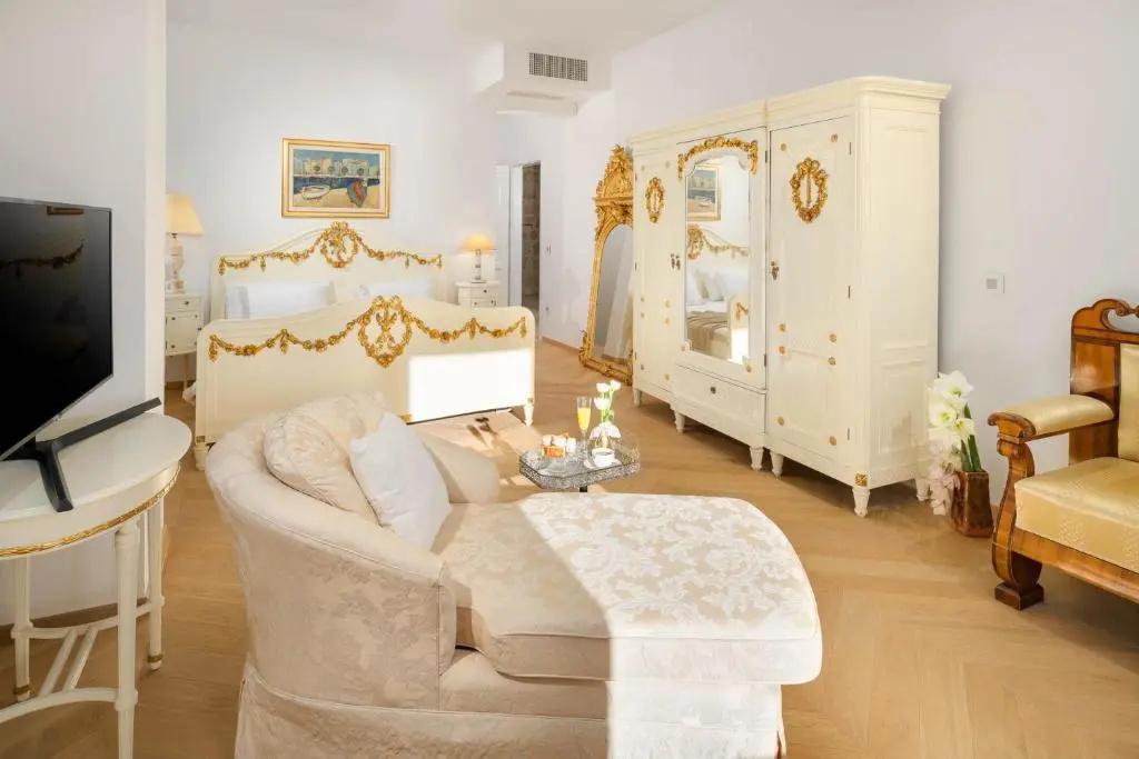 Sensational Dubrovnik Villa Villa Filia 4 Bedrooms Overlooking Dubrovnik City Walls Old Town