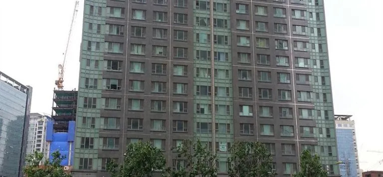TEN-Q Residence MAPO