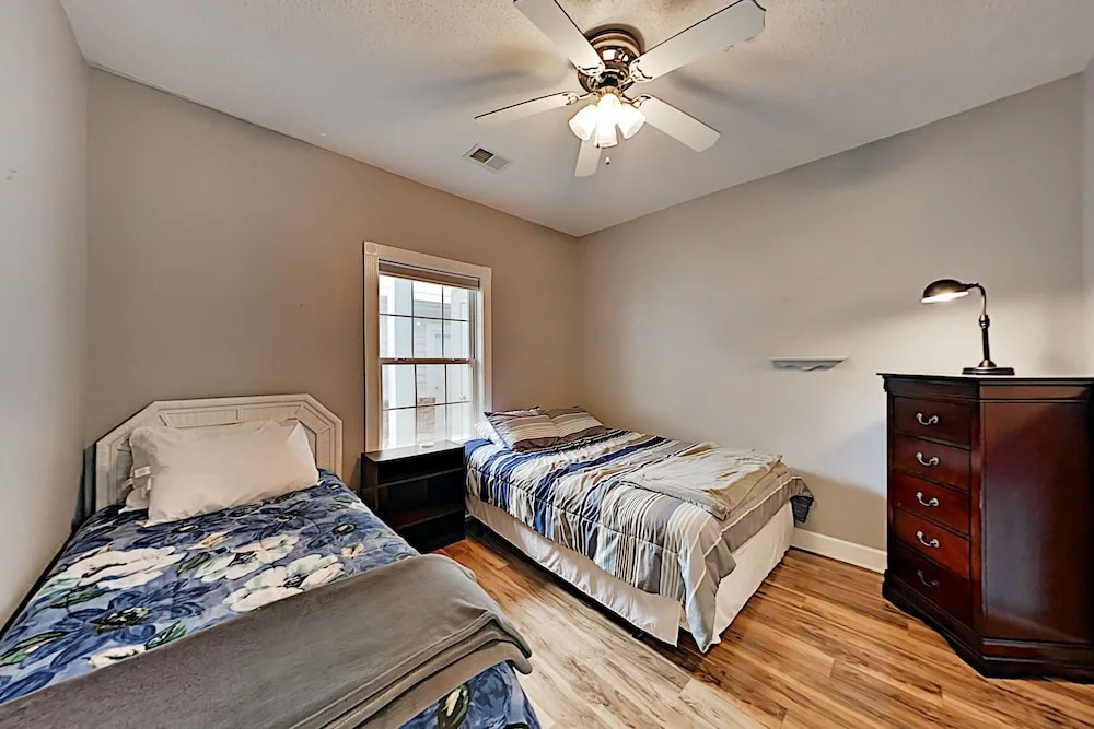 104magno 2 Bedroom Condo