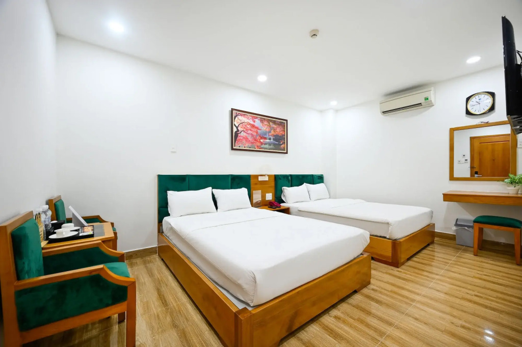 Vivian Airport Hotel Saigon