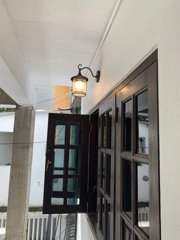 R4 Crescent Stay Colombo Apartment