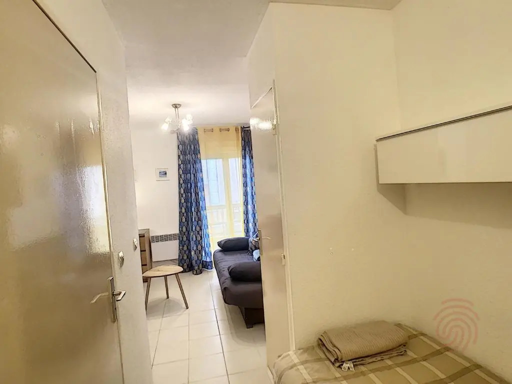 Appartement Lamalou-les-Bains, 1 pièce, 2 personnes - FR-1-451-136