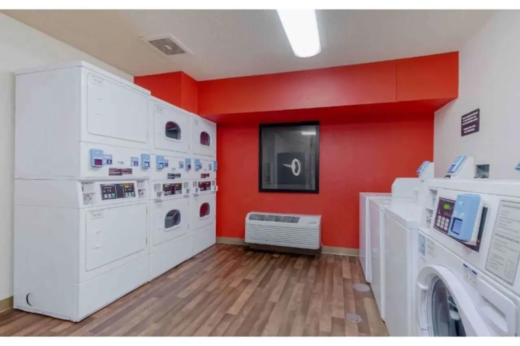 Studio 6 Corporate Extended Stay Washington, D C Germantown MD
