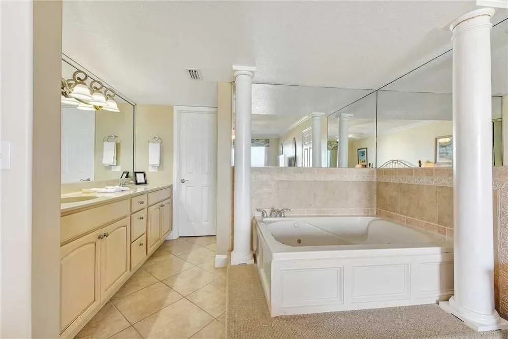 Windjammer 214 - Two Bedroom Condo