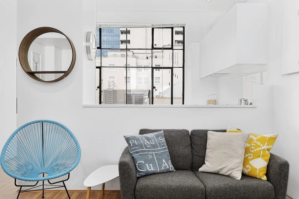 Renovated Apartment in Heart of CBD