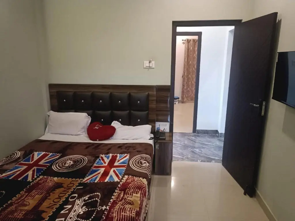 Asif Residence for Executives & Families (only)