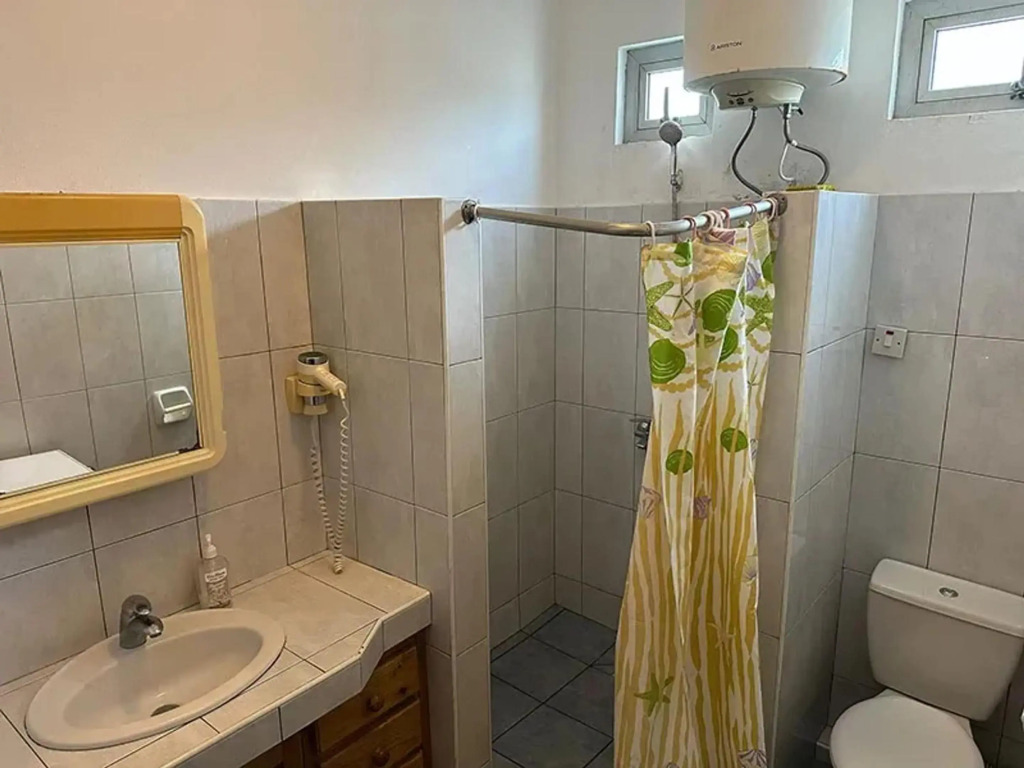 3 bedrooms appartement at Blue Bay 300 m away from the beach with sea view enclosed garden and wifi