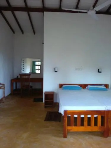 Summer lodge-Tangalle