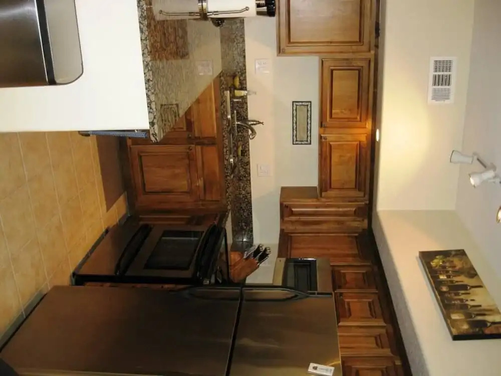 Steve Greenhagen 2 Bedroom Condo