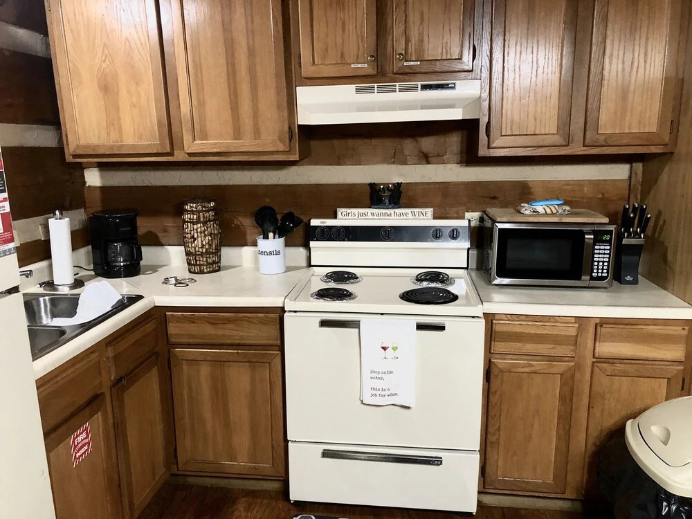 Hanky Panky 1 Bedroom Cabin