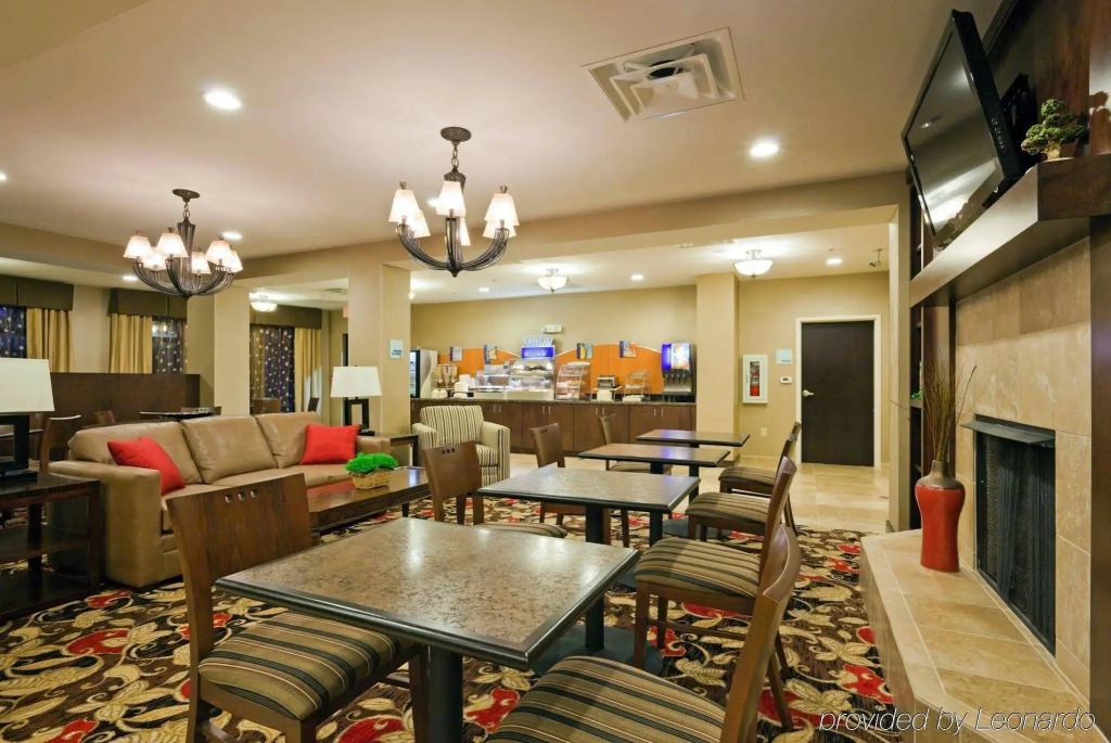 Holiday Inn Express Hotel & Suites Kodak East-Sevierville by IHG