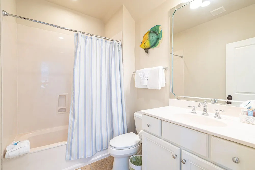 Sandestin Bungalo 46: Golf Cart, Pool, Beach