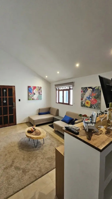 Zoa Villas - 2 minutes to the beach