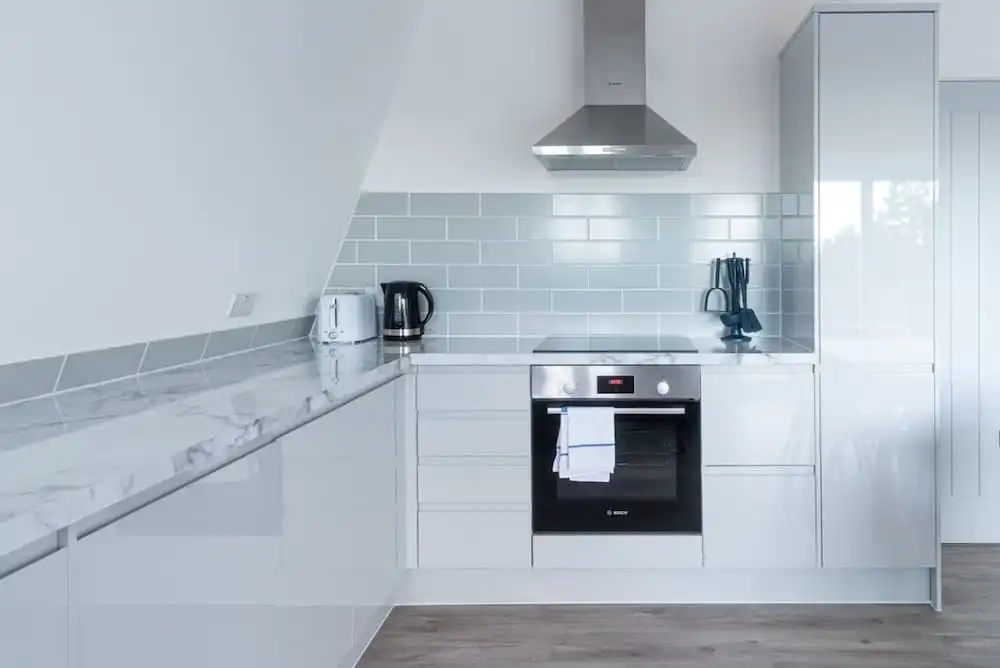 Newly Refurbished 2 bed With Fantastic View