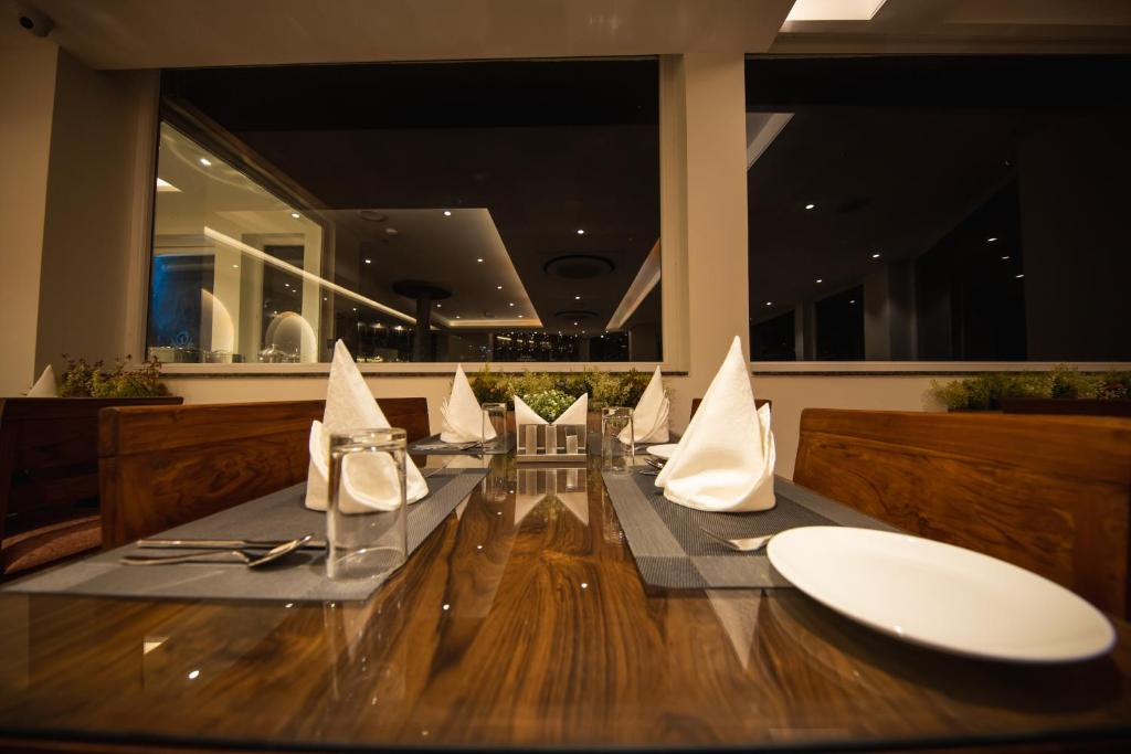Justa Grand View Resort & Spa, Manali