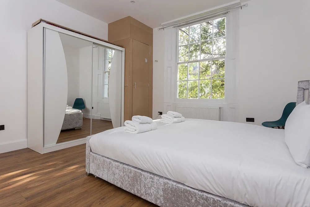 2 Bed Apartment in the Heart of Camden