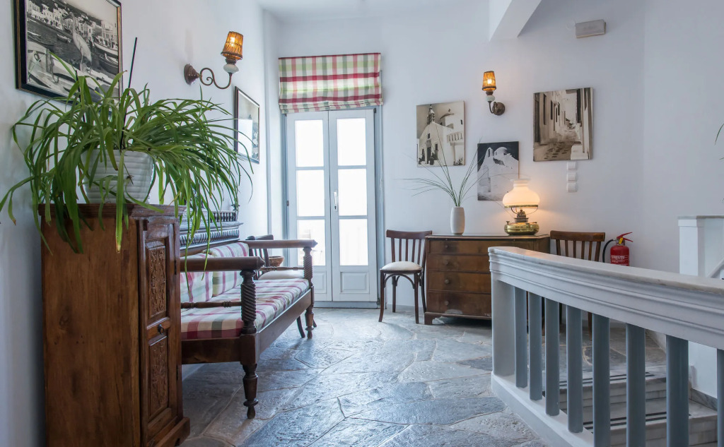 Hotel Adonis