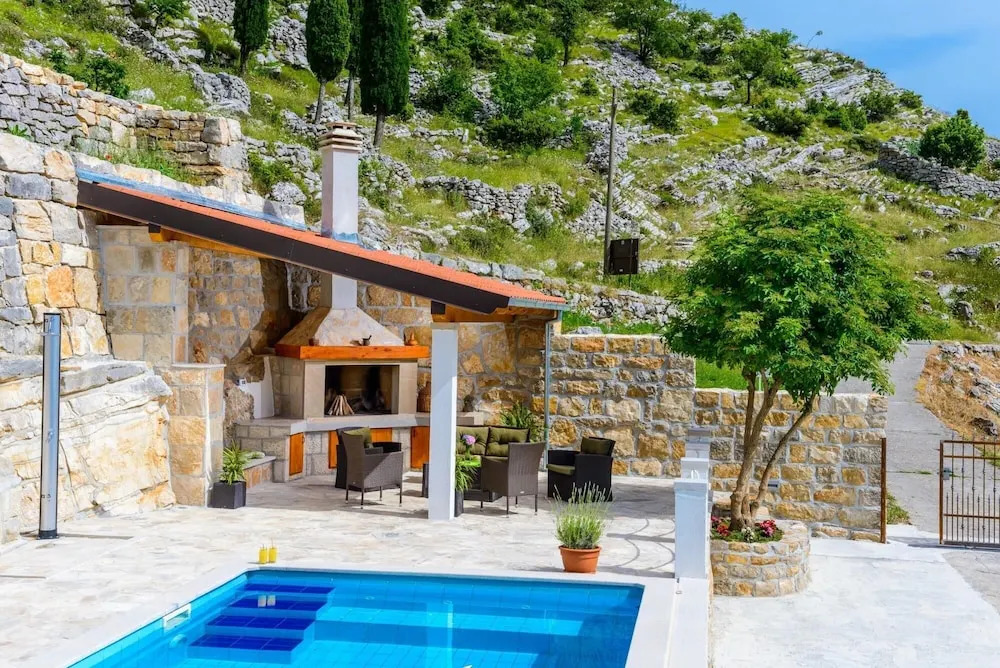 Villa Stone House Kuna