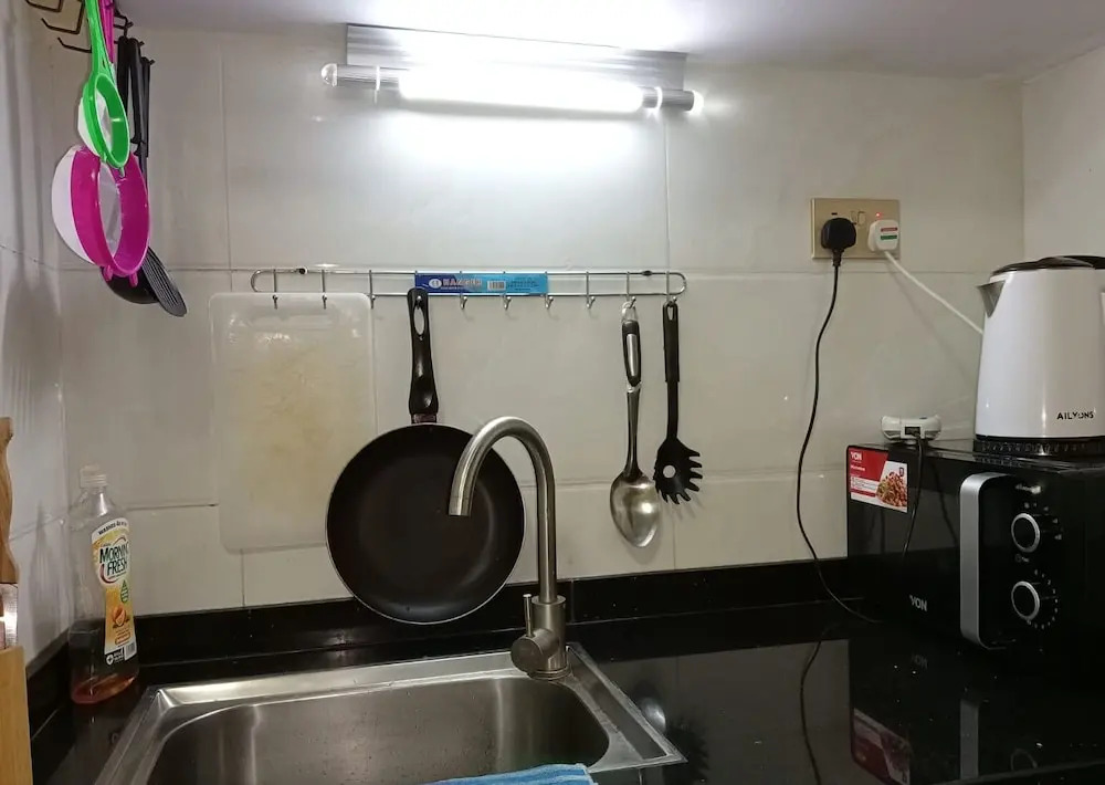 Lux Suites Kileleshwa Furnished Studio Apartments