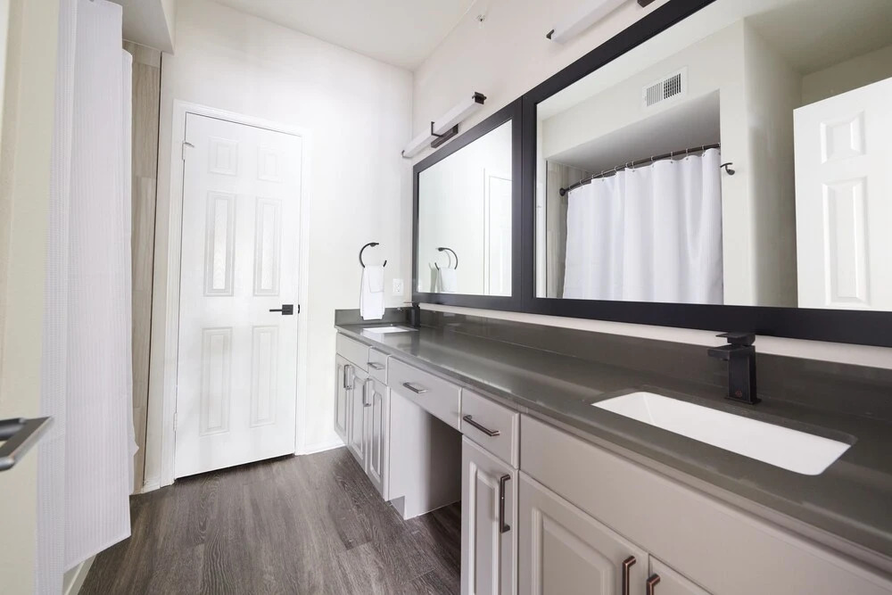 Artsy South Congress Suites by Sonder