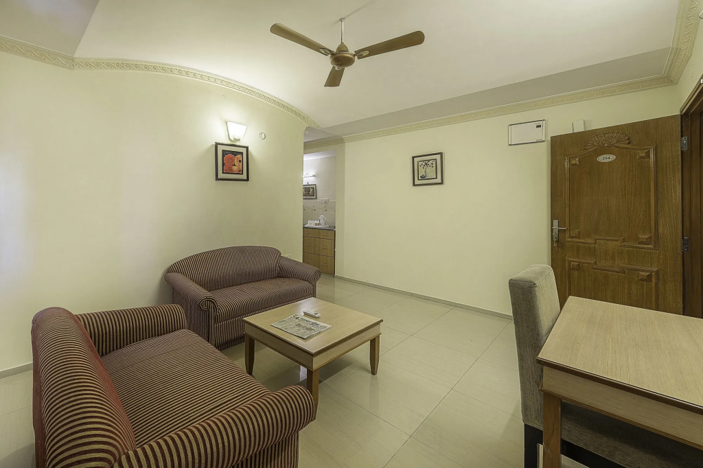 Treebo Trend Woodsvilla Suites