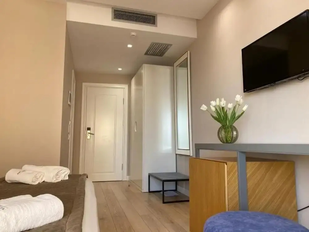 AMI MAR Hotel