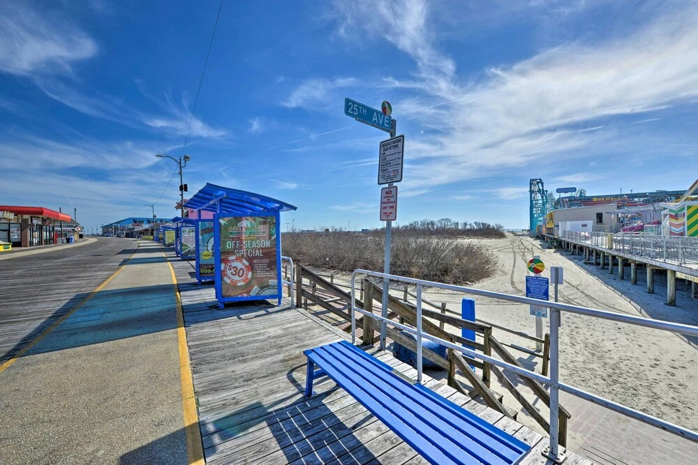Welcoming Wildwood Condo ~ 1 Block to Beach!