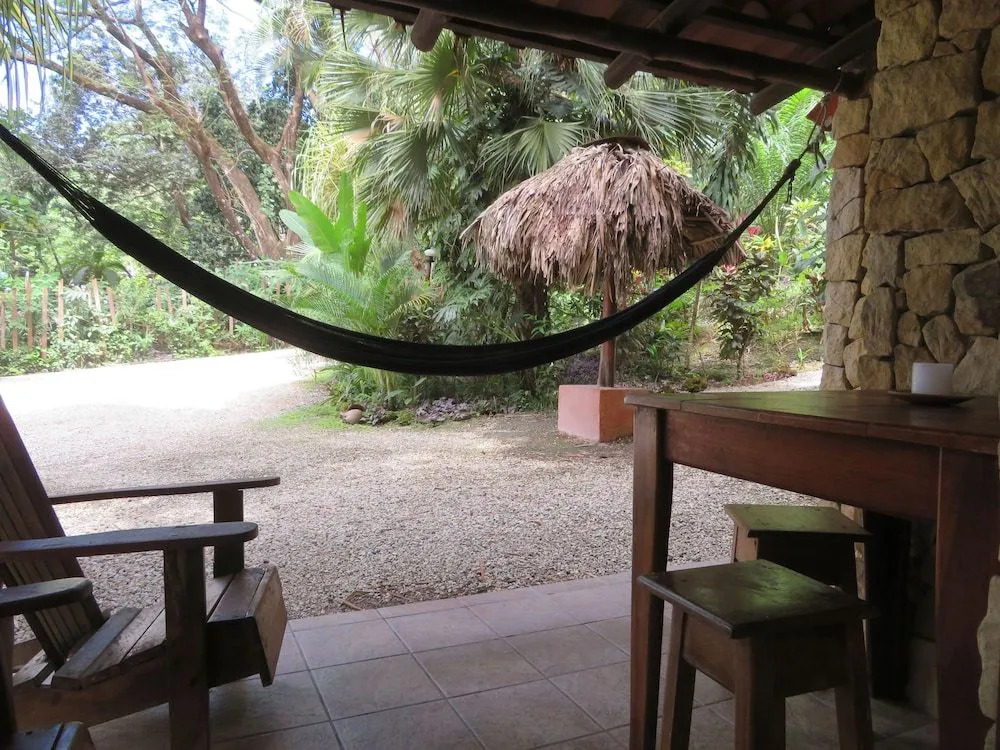 Havana Lodge