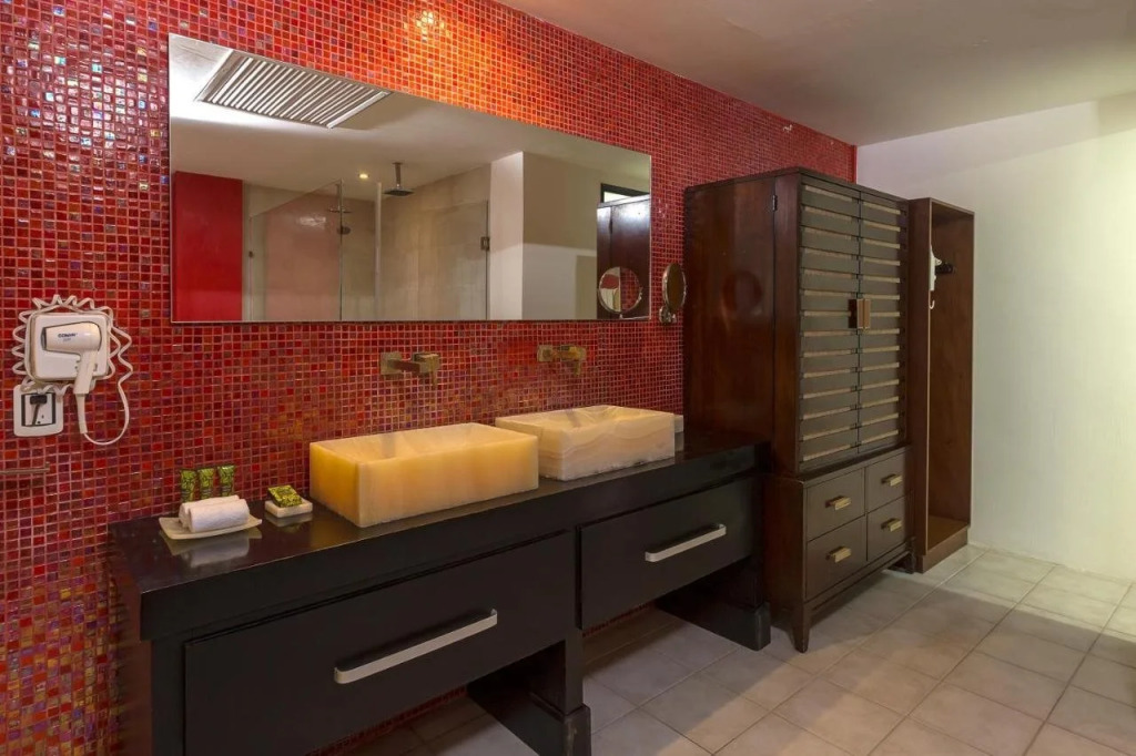 In Fashion Hotel & Spa