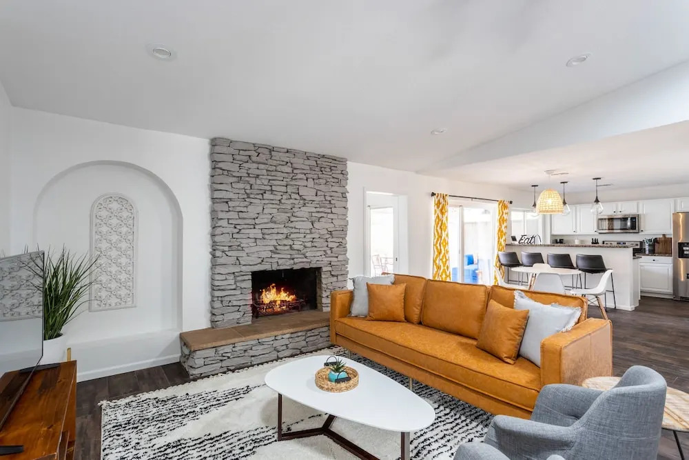 New Listing! Expansive Modern Gem W/ Private Pool 6 Bedroom Home