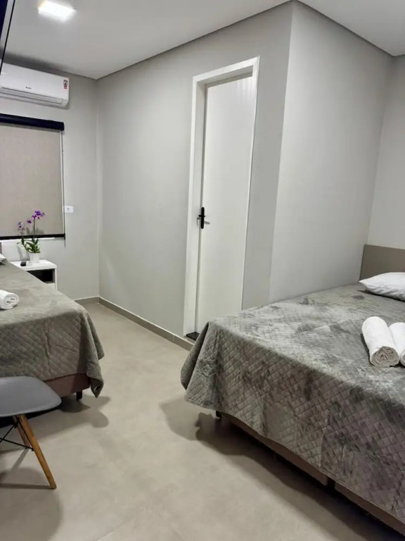 Della Economy Hotel