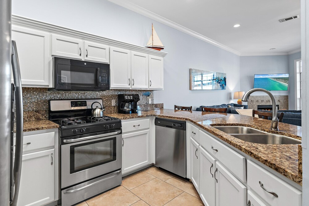 Vantage Pointe 43