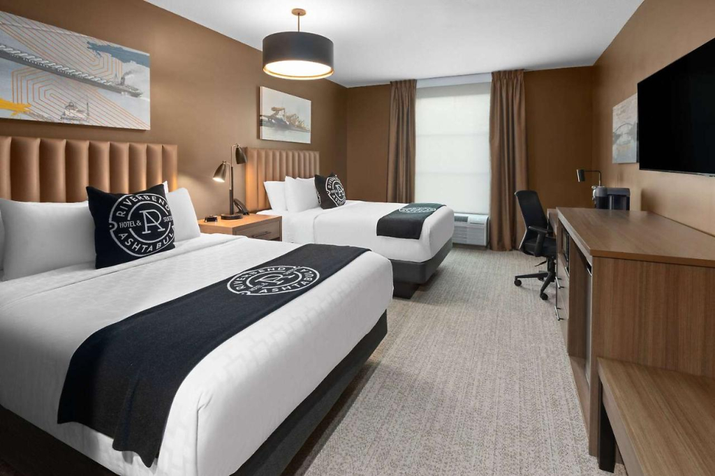 Riverbend Hotel and Suites, Trademark Collection by Wyndham