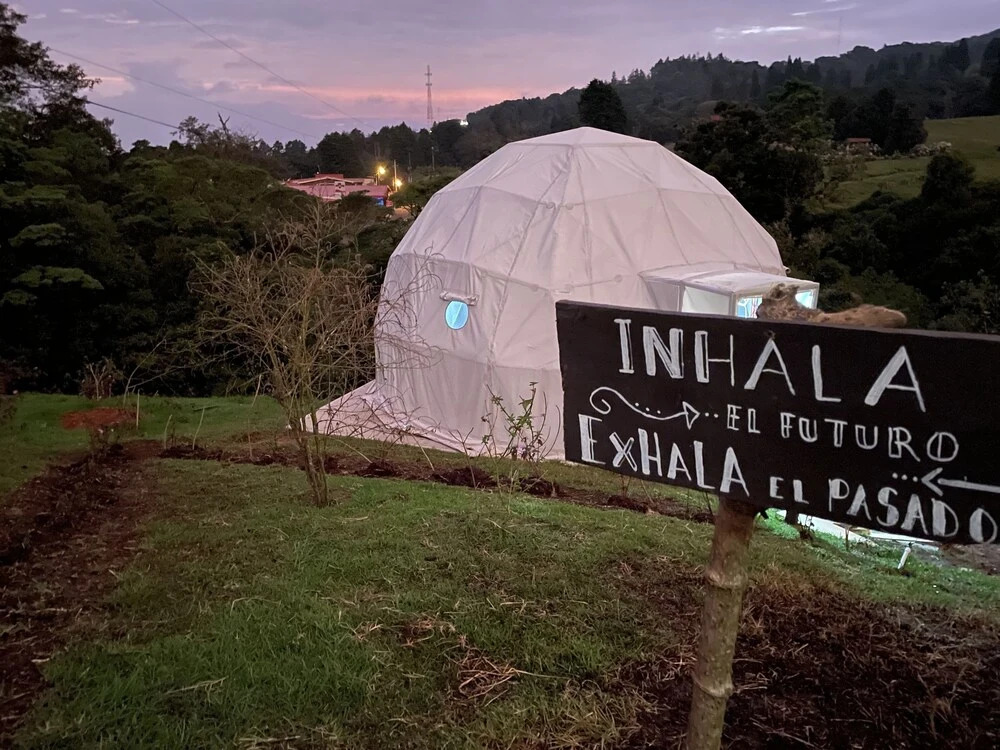 Poas Volcano Observatory Lodge & Glamping