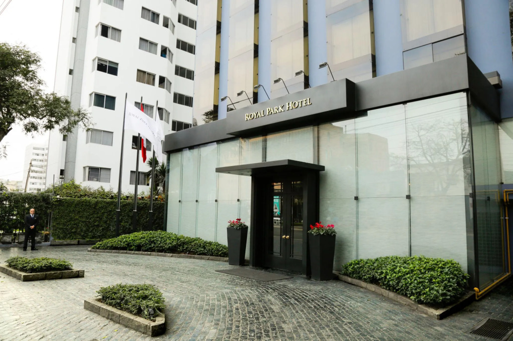 Royal Park Hotel