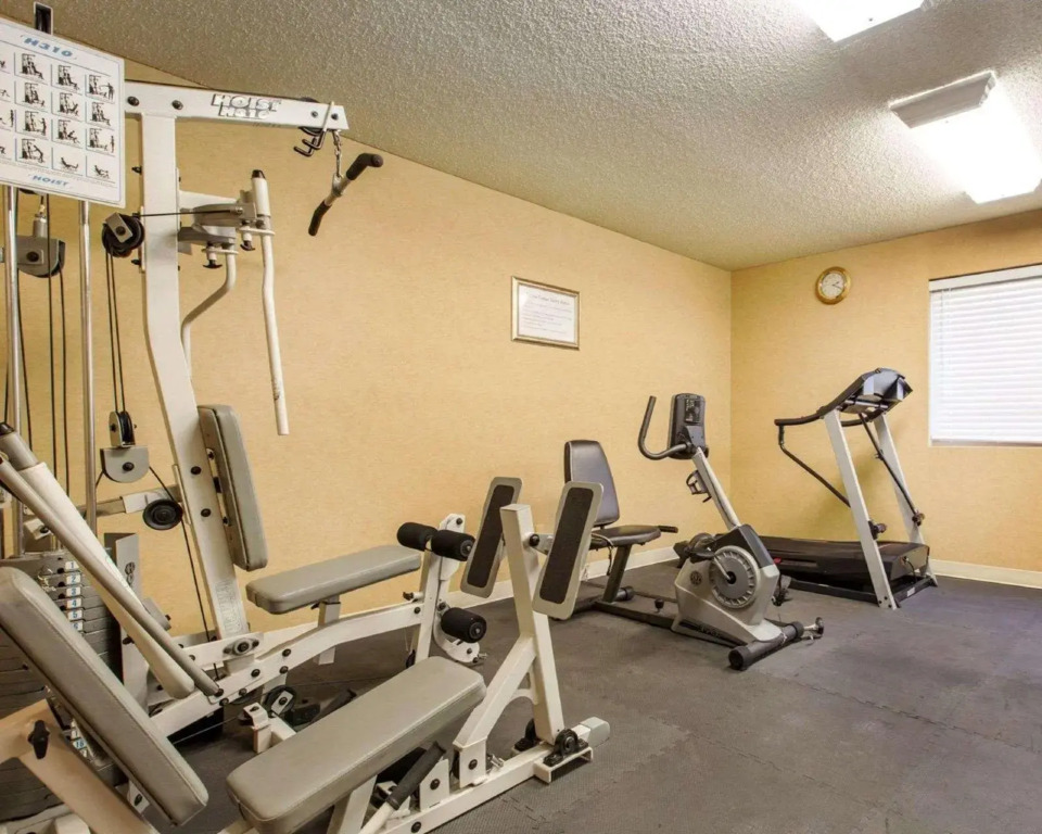 Comfort Inn & Suites Moreno Valley near March Air Reserve Base