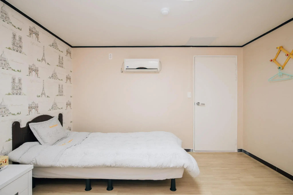 The Oakra Hotel