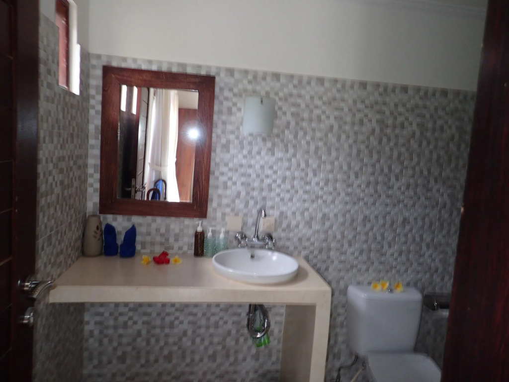 Alami Resort, Restaurant and Dive Center