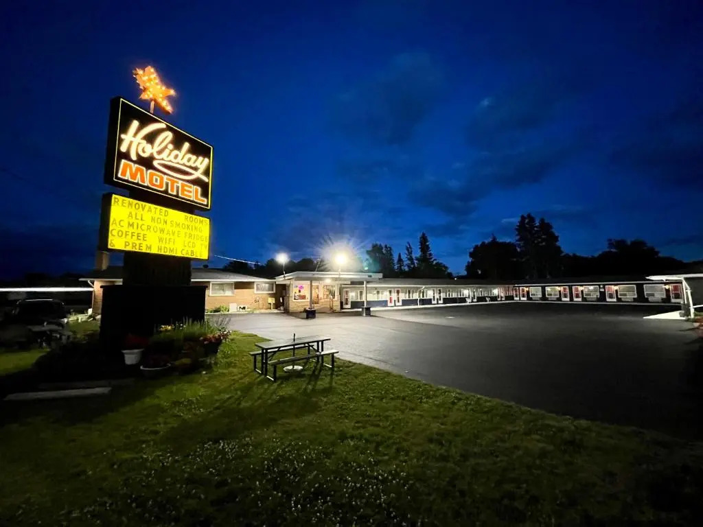 Holiday Motel