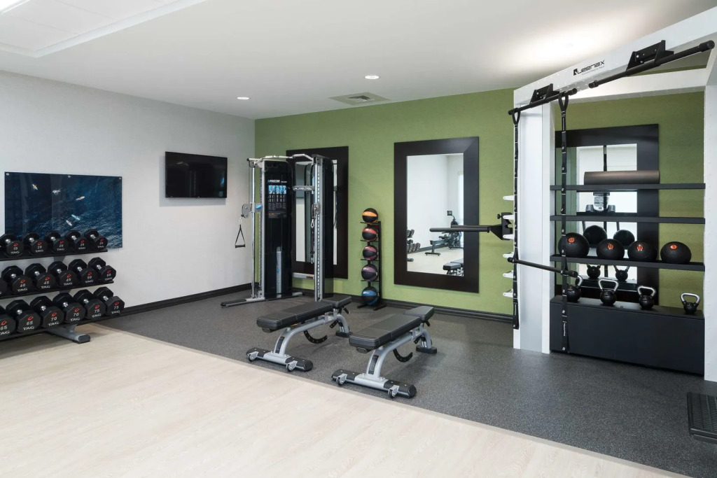 Hampton Inn & Suites Cape Canaveral Cruise Port, Fl