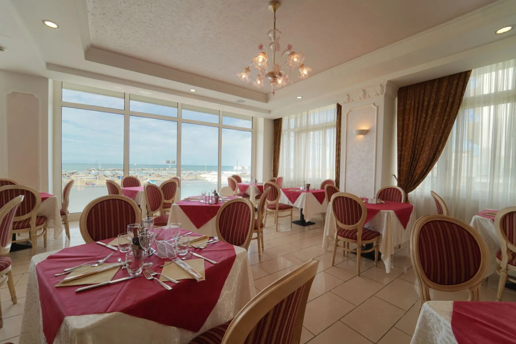 Hotel Imperial Beach - Dada Hotels