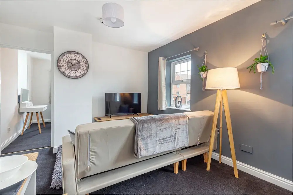 Worcester City Centre 1 Bed Apartment