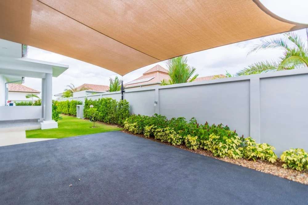 Tropical 3 Bedroom Pool Villa MP75