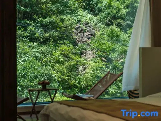Anji  Piananyu Creekside Homestay (Zhebei Grand Canyon Scenic Area)