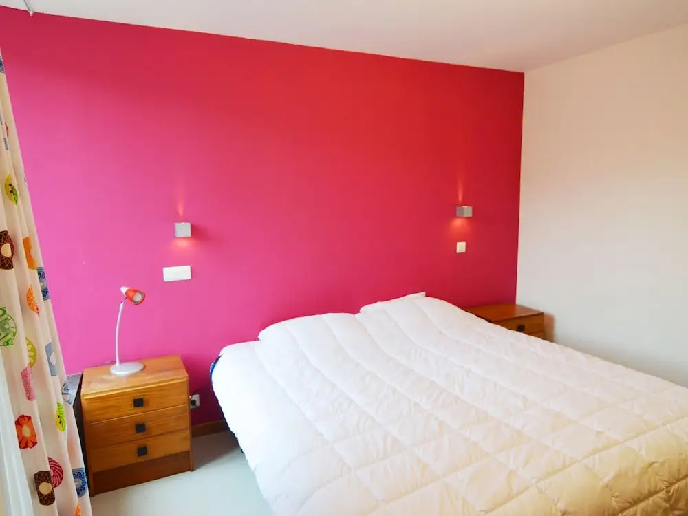 Timeless Holiday Home in Beauraing with Terrace And Garden