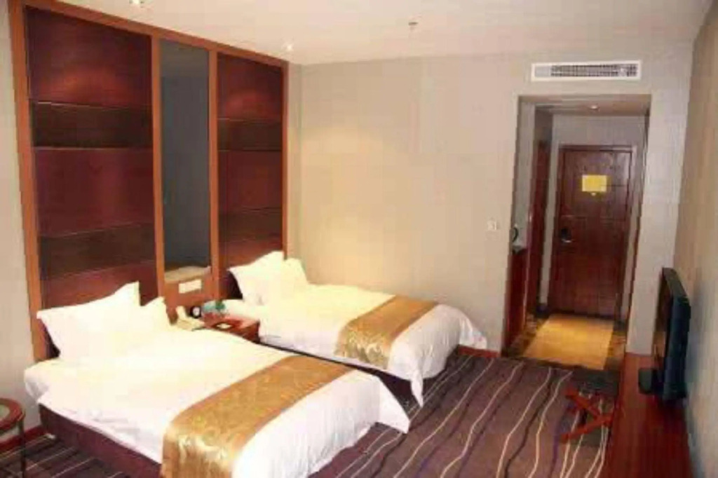 Xinfusheng Yihai International Hotel - Qingdao